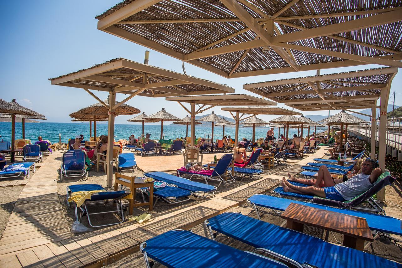 Hotel Kiani Akti Pórto Ráfti Esterno foto